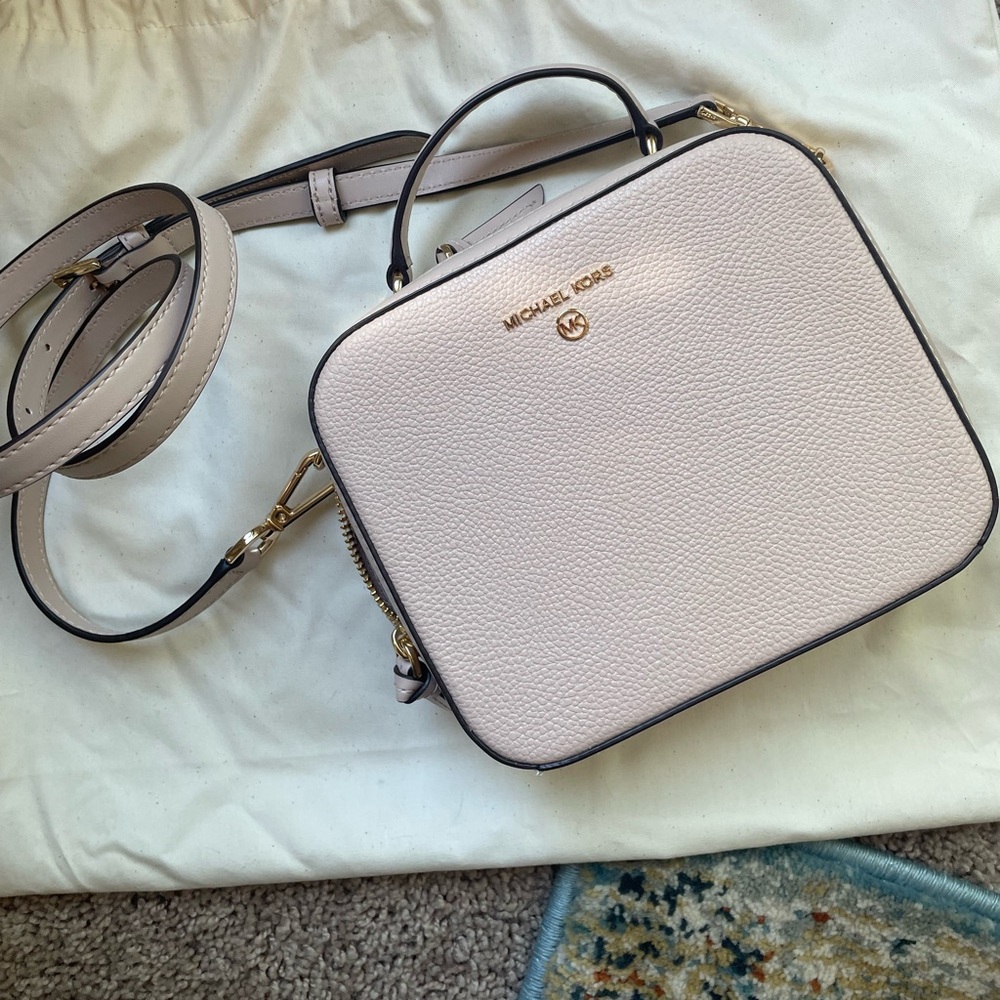 Michael Kors Crossbody Pale Pink Leather Bag